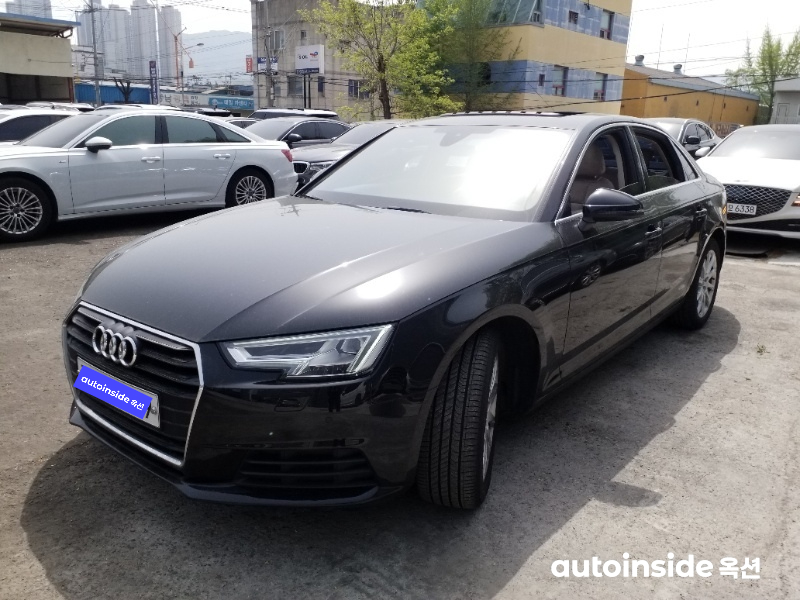 아우디 뉴 A4 40 TFSI