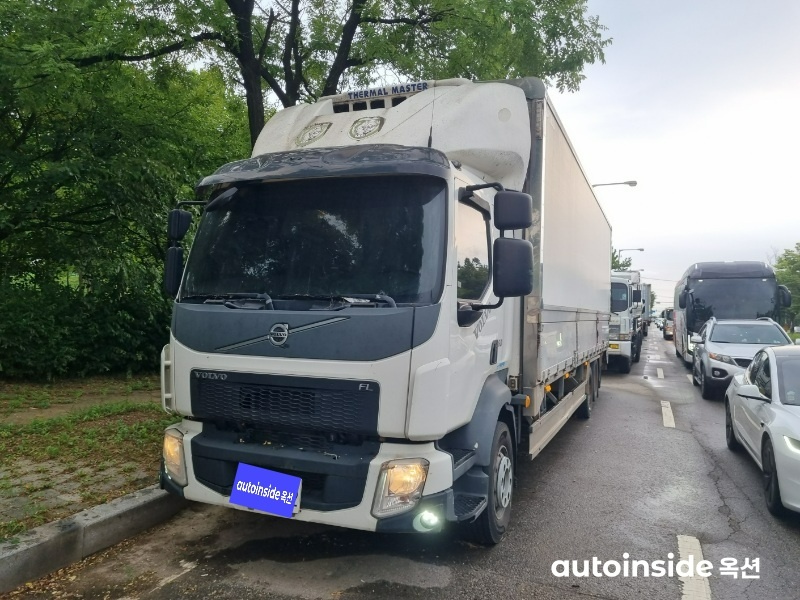 볼보 카고트럭 