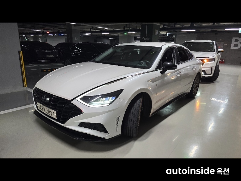 현대 쏘나타(DN8) 2.0 가솔린 모던