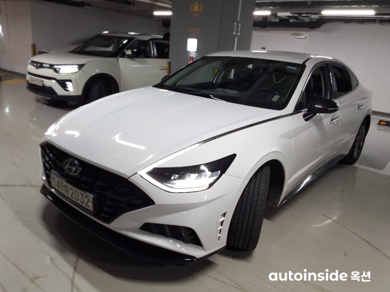 현대 쏘나타(DN8) 2.0 가솔린 모던
