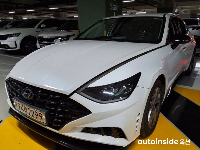 현대 쏘나타(DN8) 2.0 가솔린 모던
