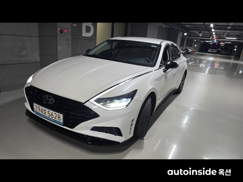 현대 쏘나타(DN8) 2.0 가솔린 모던