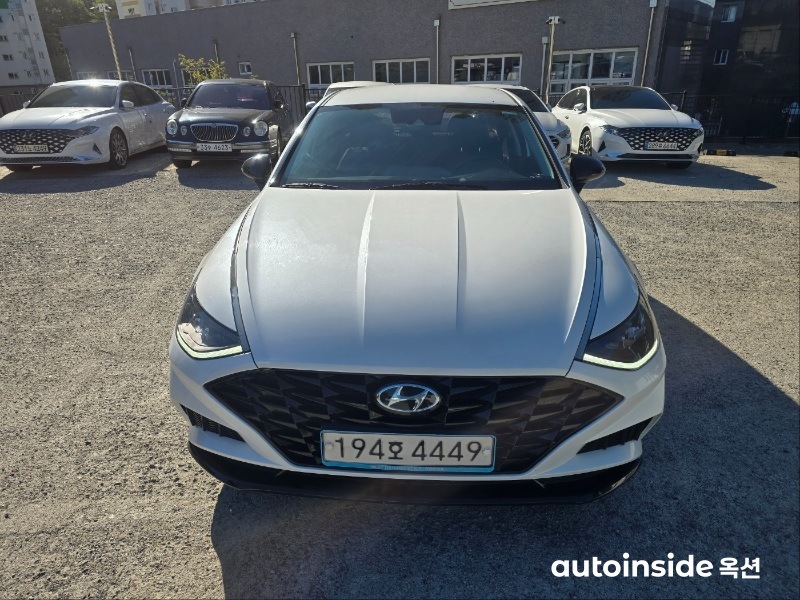 현대 쏘나타(DN8) 2.0 가솔린 모던