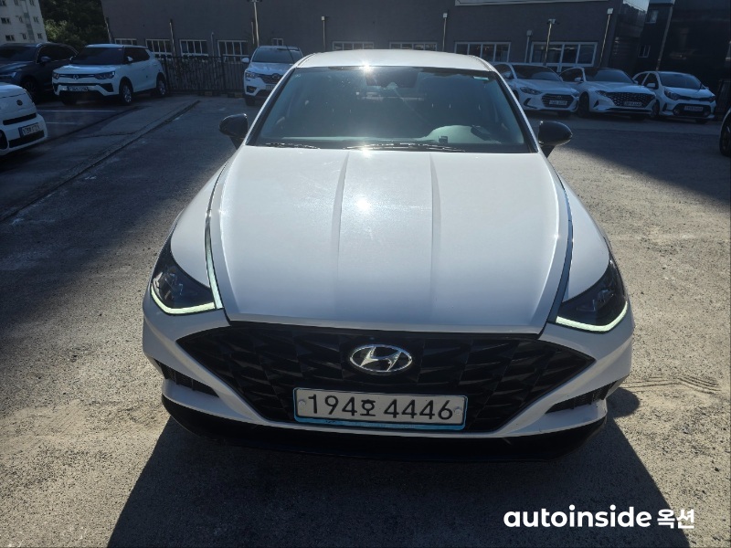 현대 쏘나타(DN8) 2.0 가솔린 모던