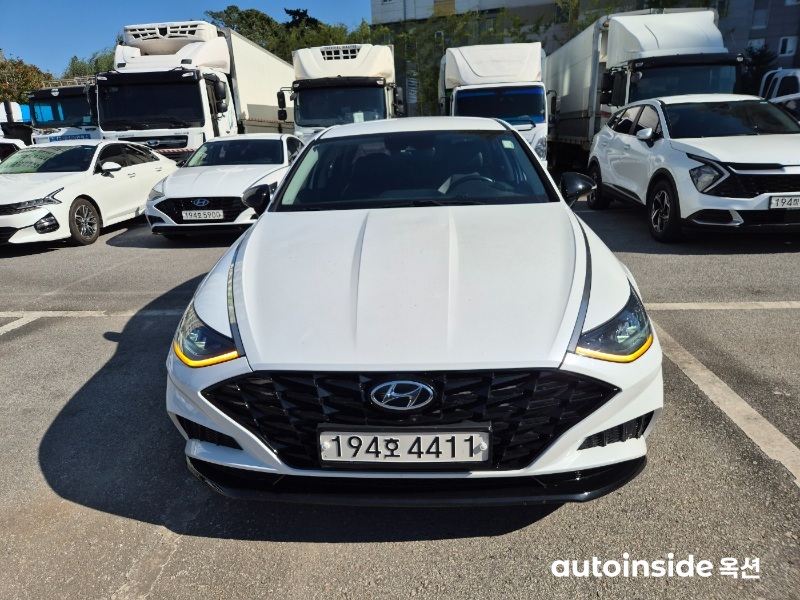 현대 쏘나타(DN8) 2.0 가솔린 모던