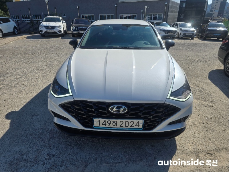 현대 쏘나타(DN8) 2.0 가솔린 모던