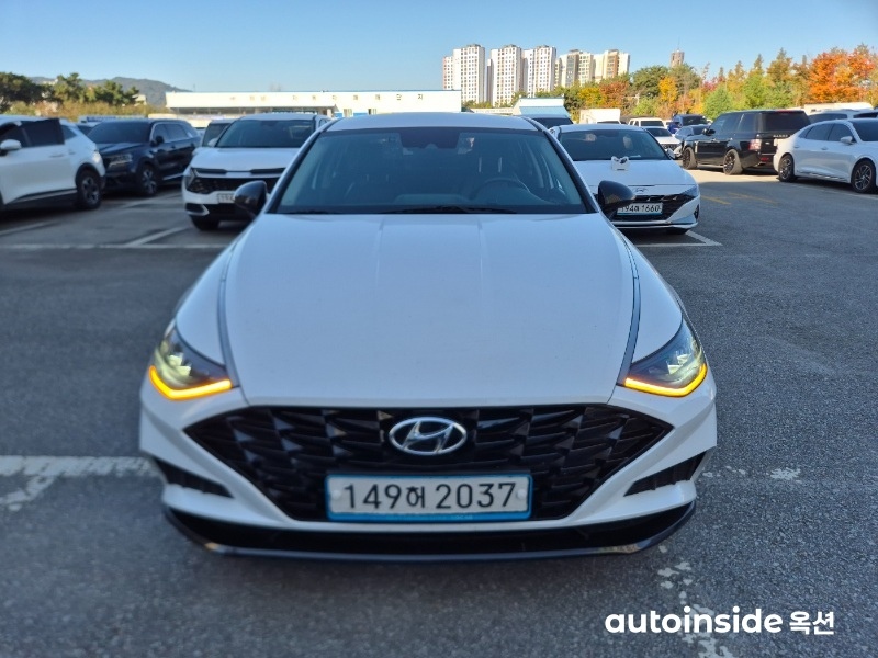 현대 쏘나타(DN8) 2.0 가솔린 모던
