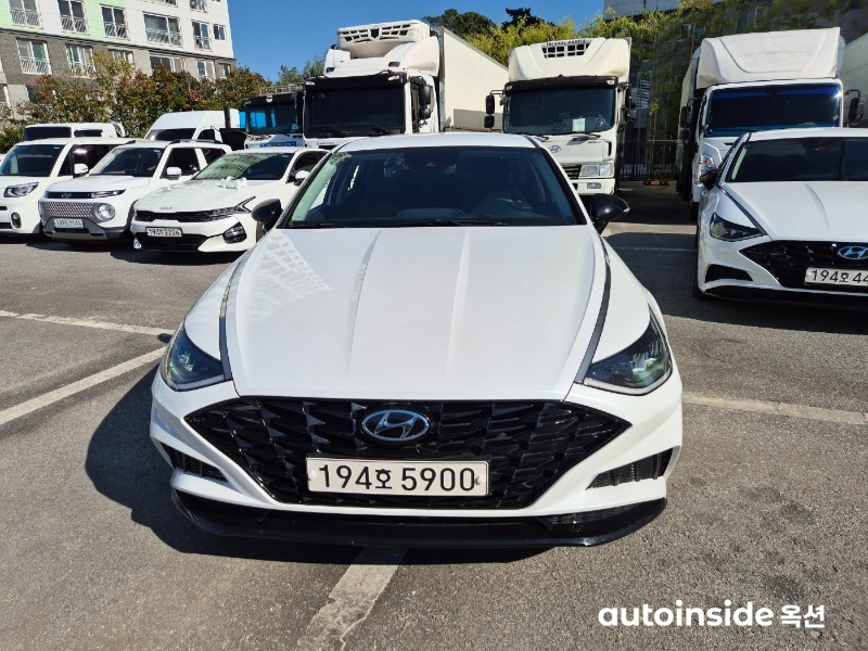 현대 쏘나타(DN8) 2.0 가솔린 모던