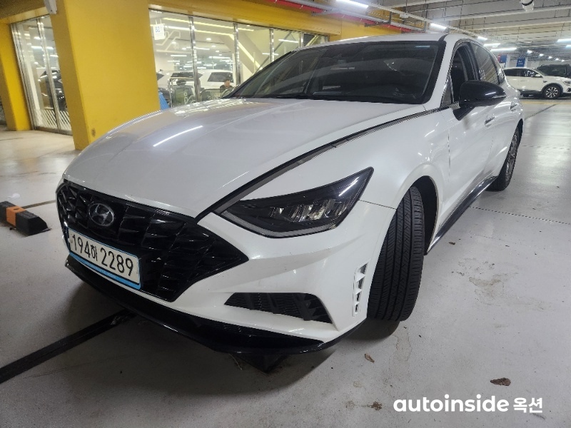 현대 쏘나타(DN8) 2.0 가솔린 모던