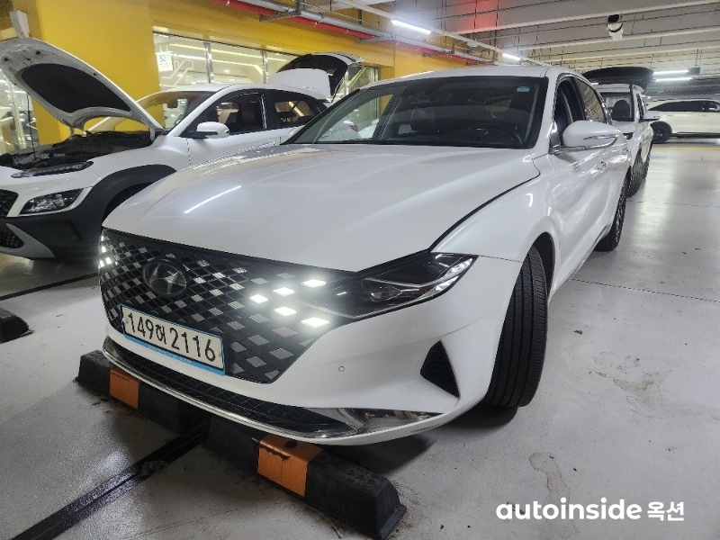 현대 더 뉴 그랜저 2.5 가솔린 프리미엄