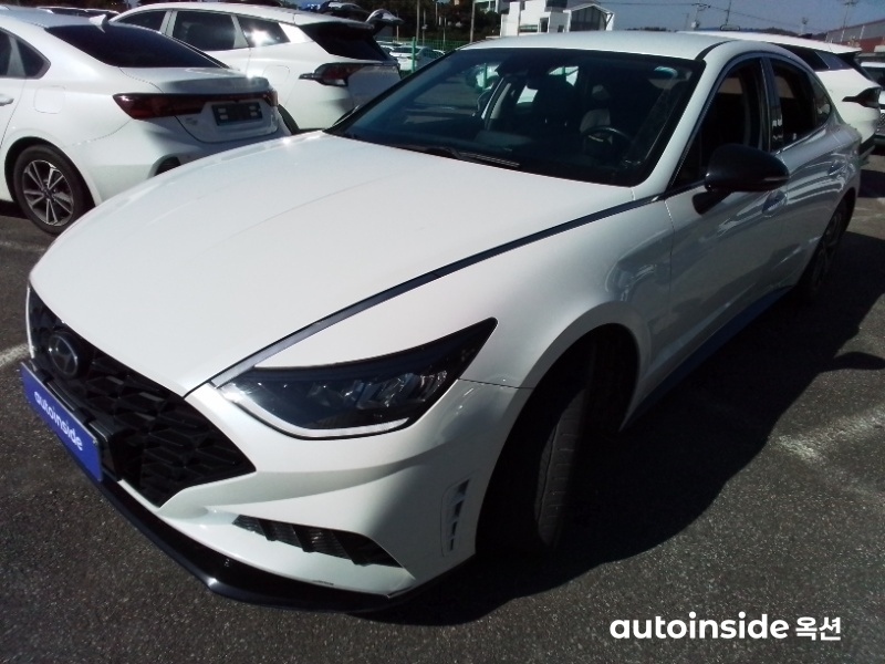 현대 쏘나타(DN8) 2.0 가솔린 모던