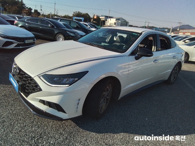 현대 쏘나타(DN8) 2.0 가솔린 모던