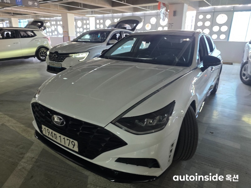 현대 쏘나타(DN8) 2.0 가솔린 모던