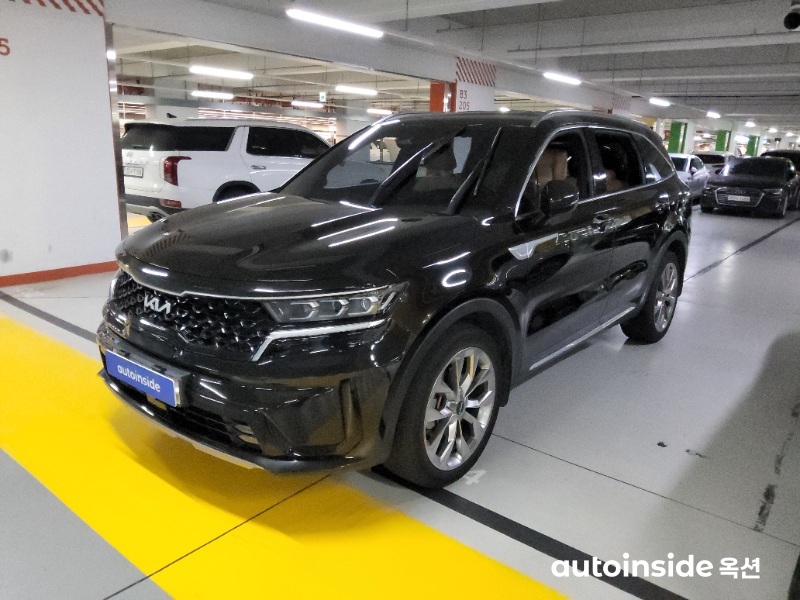 기아 쏘렌토 4세대 2.2 디젤 4WD 시그니처 5인승