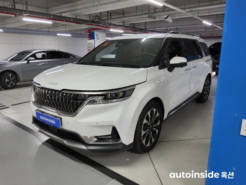 기아 4세대 카니발 2.2 디젤 노블레스 7인승