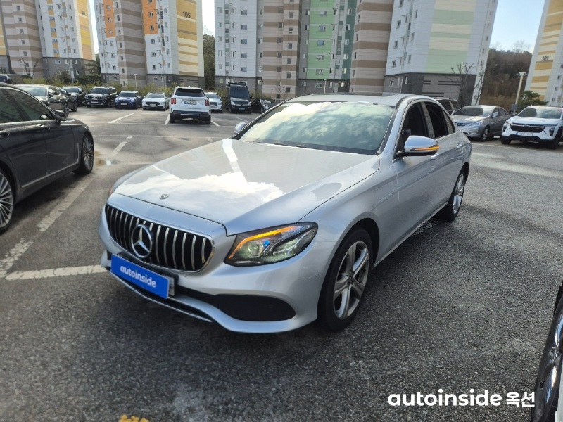 벤츠 뉴 E클래스 세단(W213) E 220 d 아방가르드 W213