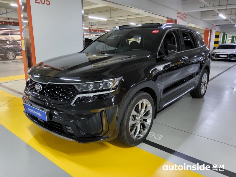 기아 쏘렌토 4세대 2.2 디젤 4WD 시그니처 5인승