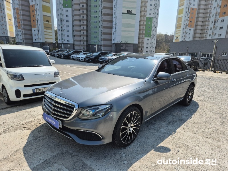 벤츠 뉴 E클래스 세단(W213) E 300 익스클루시브 W213