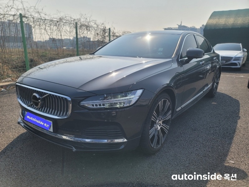 볼보 S90(2세대) T8 PHEV 인스크립션 AWD
